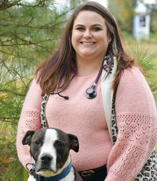 Dr. AShley Parsons Dr.-AShley